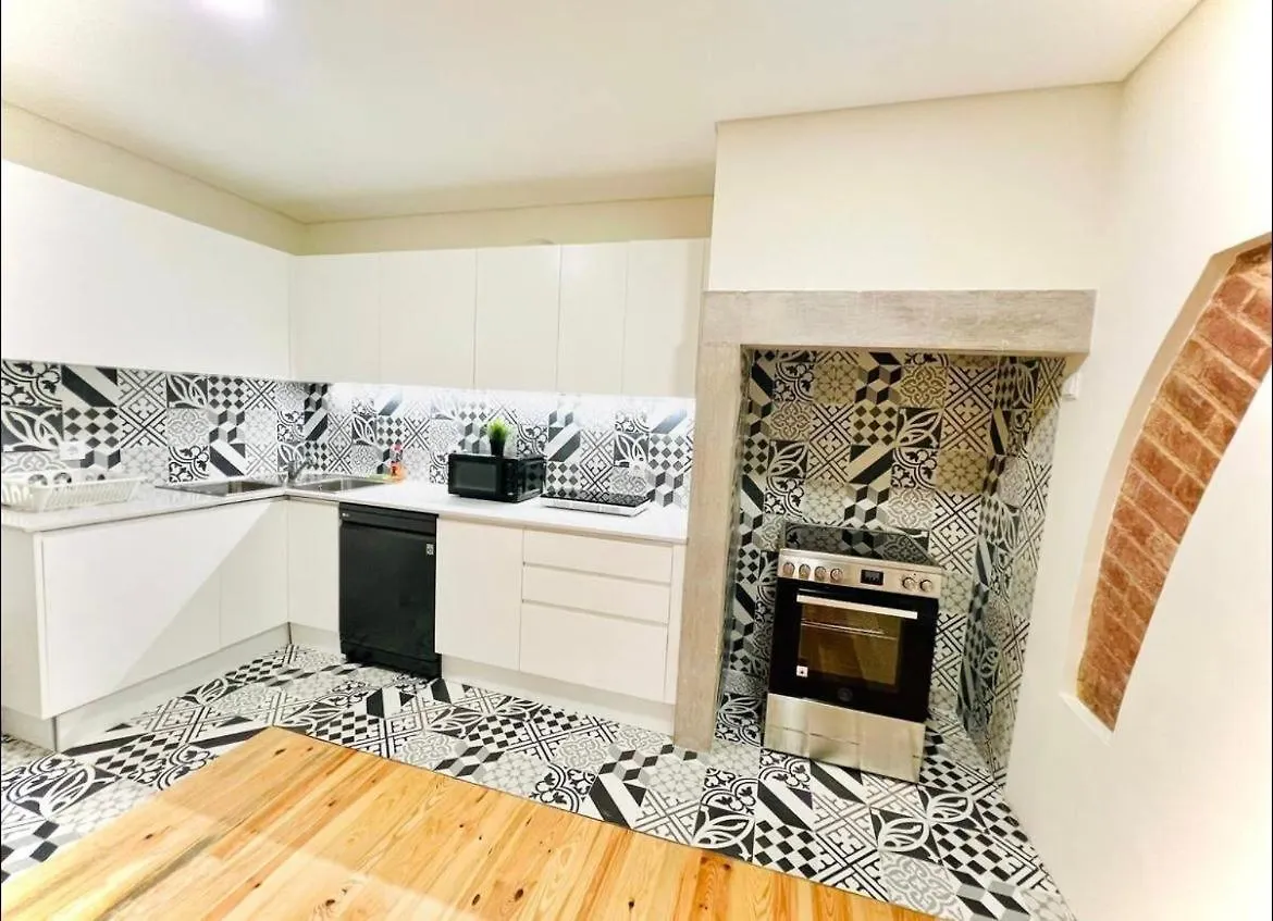 Lisbon City Center 3 Bedroom Flat Next To Avenida Liberdade